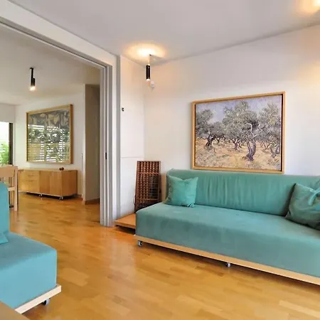 Hidesign Athens Tube Luxury Apt In Kolonaki * Athen