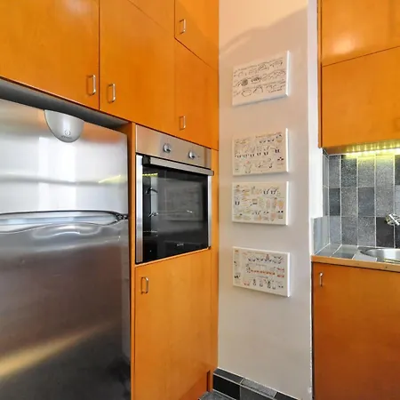 Hidesign Tube Luxury In Kolonaki