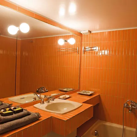Hidesign Tube Luxury In Kolonaki Aten